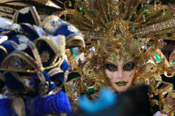 texture of the venetian carnival