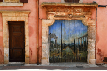 the aging charm of Provence
