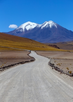 road to extinct volcanoes, Chile 